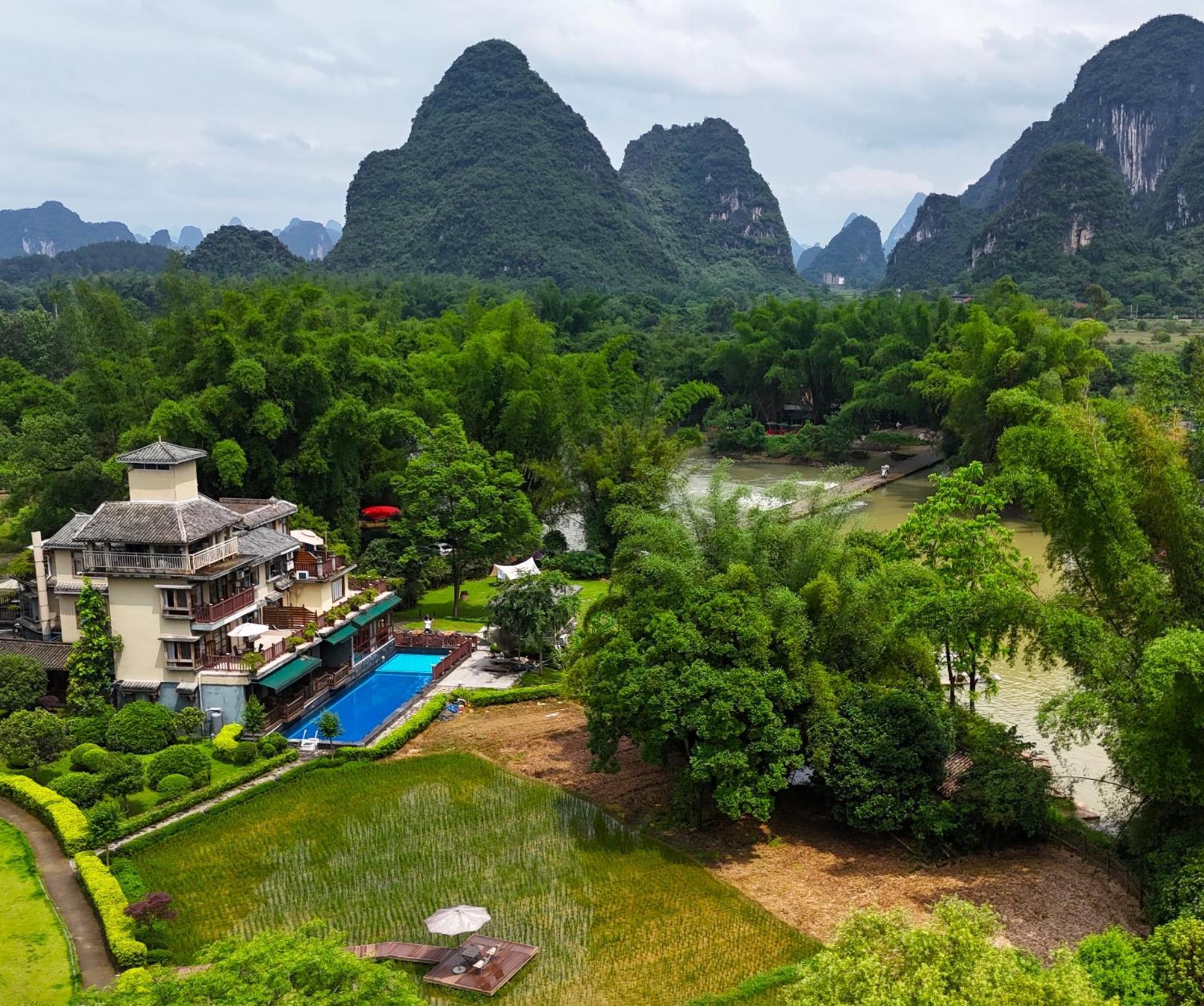 Moondance Boutique Resort Yangshuo Exterior foto